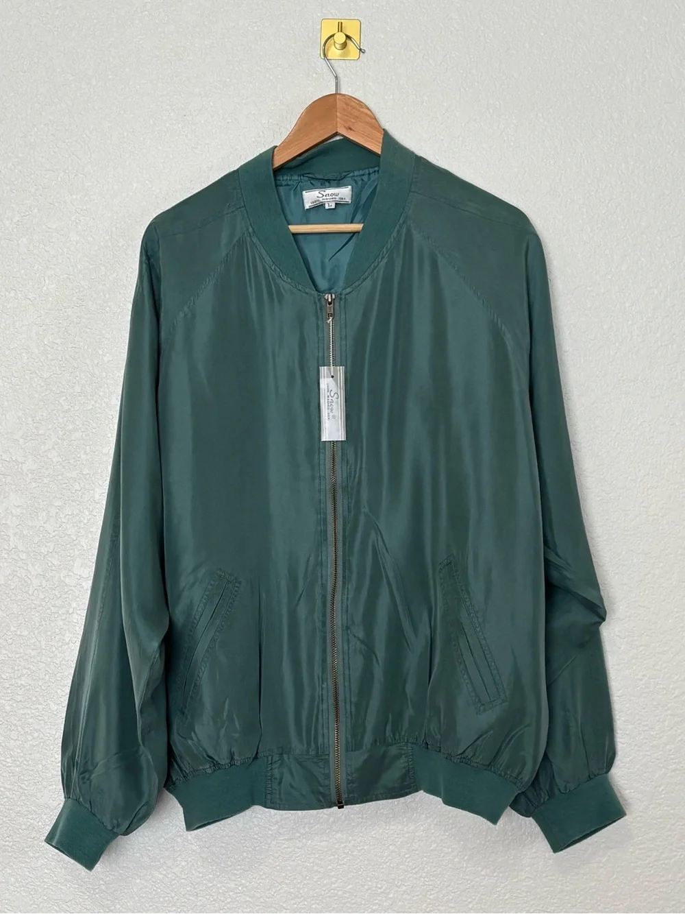 Vintage NWT 90s Snow 100% Washed Silk Bomber Jacket Mens Large Sage Green